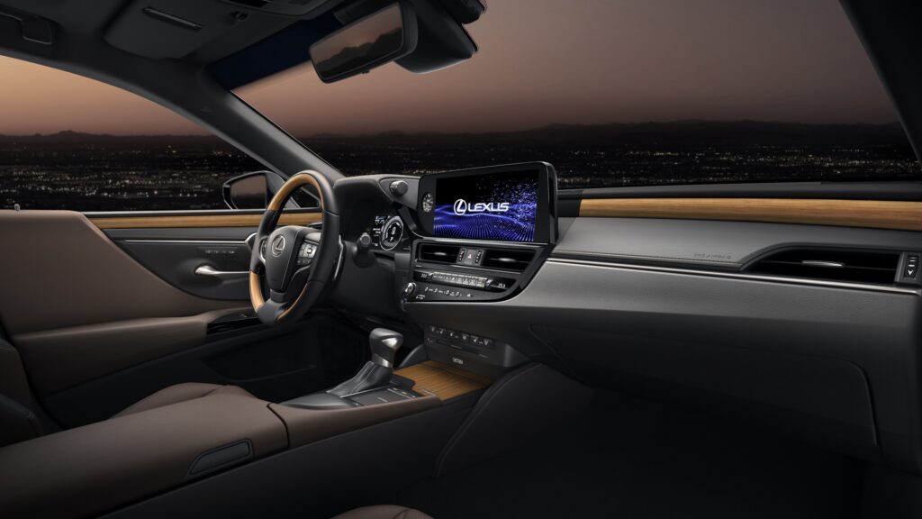 Lexus ES 250 16 noi that Lexus ES250 gia ban va chi tiet danh gia