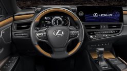 Vô lăng Lexus với đầy đủ chức năng hiện đại, Thủ công chế tác tuyệt vời