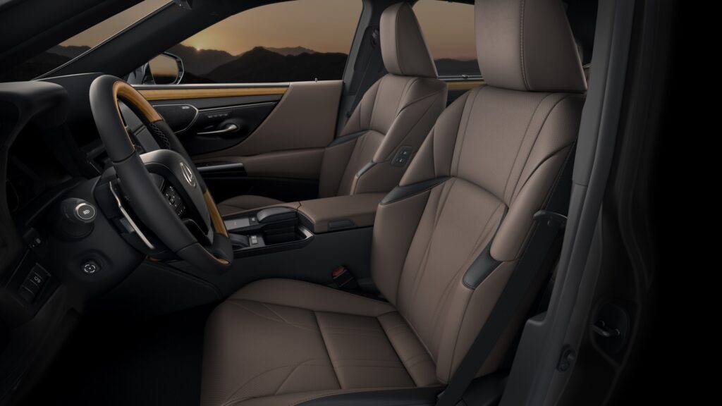 Lexus ES 250 15 Hàng ghế trước Lexus ES