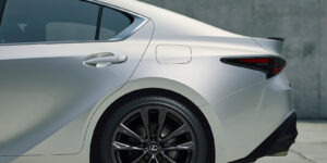 Lexus IS300 F-Sport 2023 11 gallery ext 12 d