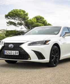 Giá bán xe Lexus ES250 F Sport 2023 và đánh giá chi tiết