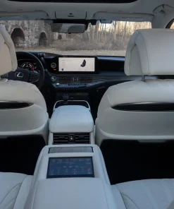 Nội thất Lexus LS 500h 2023 phiên bản L-aniline và đánh giá chi tiết