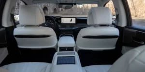 Nội thất Lexus LS 500h 2023 phiên bản L-aniline và đánh giá chi tiết