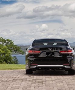 Giá xe Lexus LS 500h 2023 phiên bản L-aniline và đánh giá chi tiết