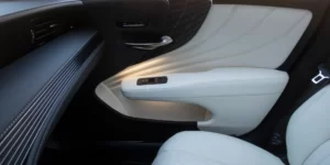 Nội thất Lexus LS 500h 2023 phiên bản L-aniline và đánh giá chi tiết
