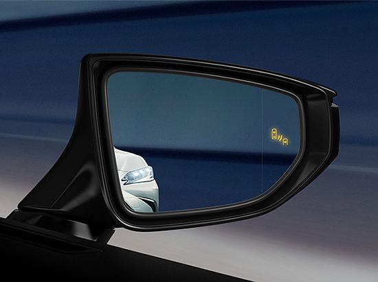 Lexus ES blindspotmonitor rearcrosstrafficalert moresafety tile 550x411 LEX ESG MY22 0075