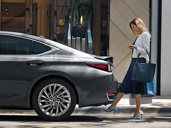 THIẾT BỊ ĐIỆN CÓ CẢM BIẾN KICK