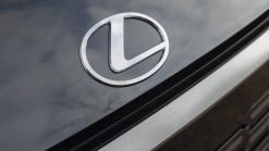 Lexus LM 500h VIP 4 chỗ 25 Lexus LM 500h VIP 4 chỗ - Ảnh 5