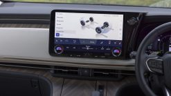 Lexus LM 500h VIP 4 chỗ 36 Giá xe Lexus LM 500h 350h - Ảnh chi tiết Lexus LM 2024 All New