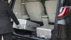 Lexus LM 500h VIP 4 chỗ 29 Lexus LM 500h VIP 4 chỗ - Ảnh 9