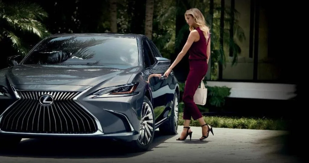 Tải xuống thông số kỹ thuật Lexus - Brochure Lexus
