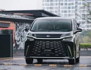 trai nghiem khoang hang nhat di dong lexus lm 2024 4