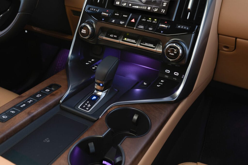 Thư viện ảnh: Lexus LX 700h 2025 các phiên bản 17 2025 Lexus LX 700h Luxury Palomino 005 1500x1000 1