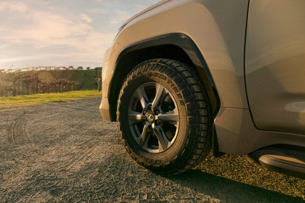 Thư viện ảnh: Lexus LX 700h 2025 các phiên bản 63 2025 Lexus LX 700h Overtrail Earth 003 1500x1000 1