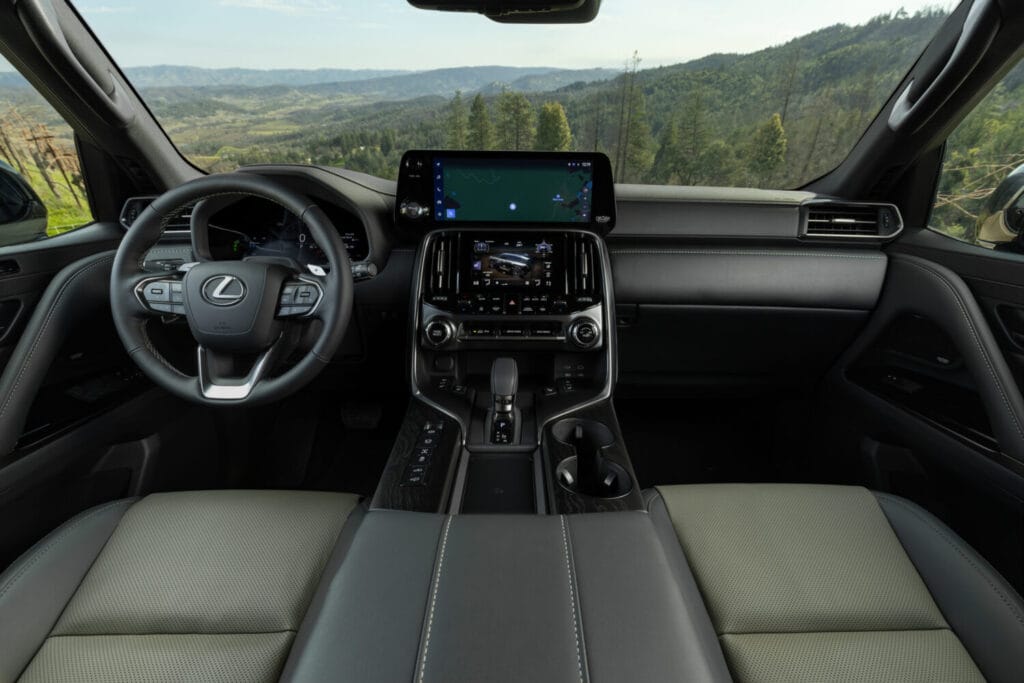 Thư viện ảnh: Lexus LX 700h 2025 các phiên bản 78 2025 Lexus LX 700h Overtrail StoneBrown 002 1500x1000 1