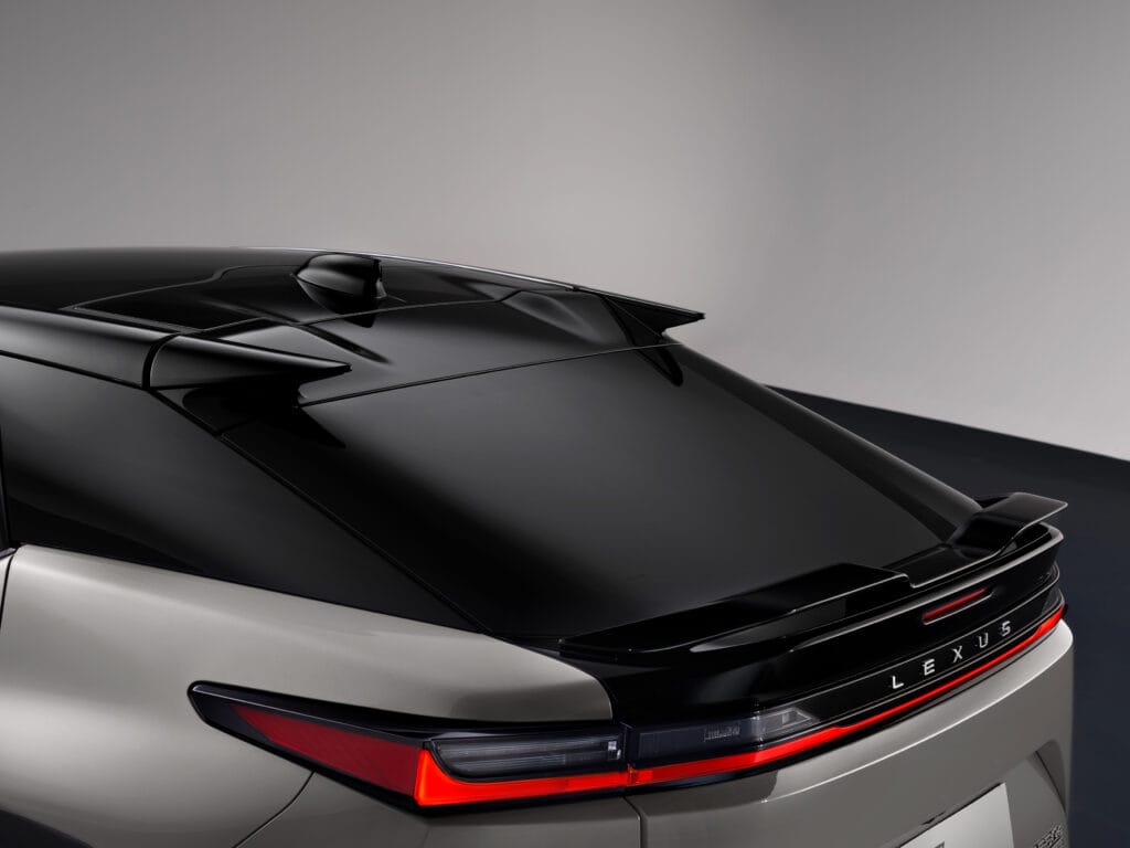 Lexus RZ 2025 ra mắt toàn cầu - Mẫu Lexus SUV điện hoàn toàn mới 5 Lexus ra mắt toàn cầu Lexus RZ 2025 hoàn toàn