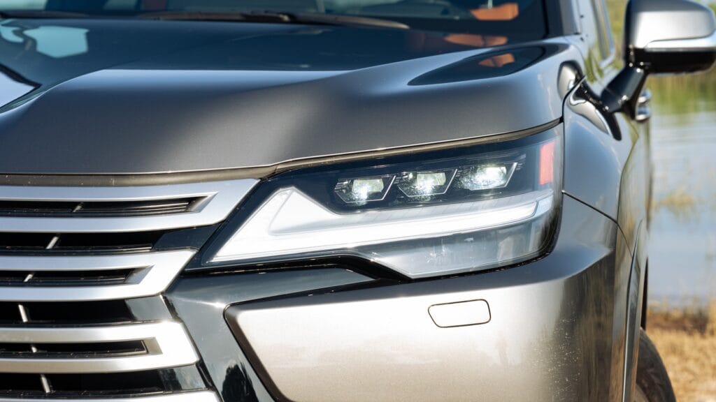 Đẳng cấp chuyên cơ mặt đất Lexus LX 600 VIP Utra Luxury 2025 18 chuyen co mat dat lexus lx 600 vip utra luxury 2025 20