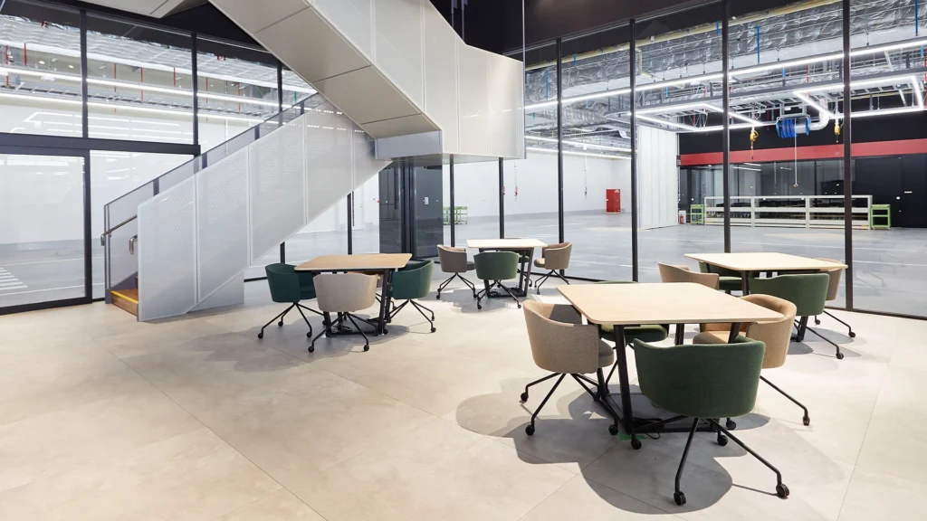 Shimoyama – Trụ sở Lexus Shimoyama mới 6 Tru so Lexus Shimoyama 2024 lexus shimoyama lexus home gallery 06 3