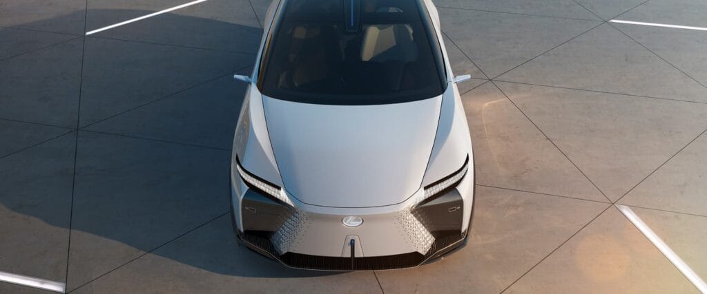 MẪU XE Ý TƯỞNG - LF-Z ELECTRIFIED 11 Mar30 LEX LFZ CY21 0001 d