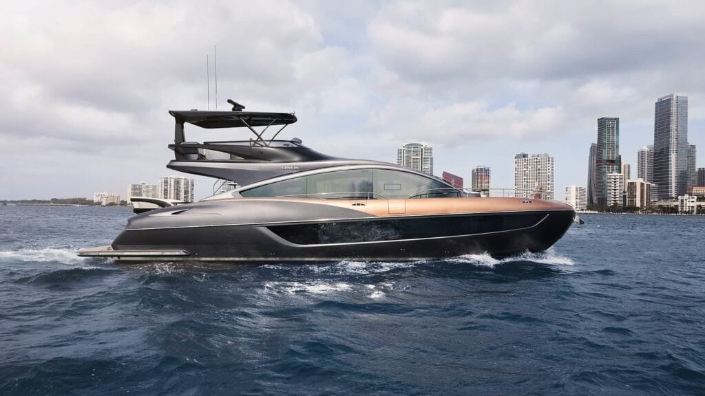 Du Thuyền Lexus | Lexus Yacht LY 650 10 du thuyen lexus lexus yacht ly 650 gallary 17