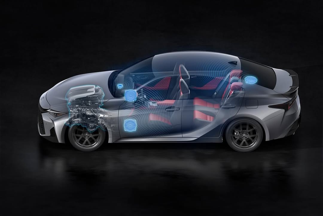 Lexus IS 2026 Thiết Kế Mới Sedan Thể Thao 9 lexus is 2026 facelift ra mat thiet ke sac sao 11