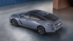 Lexus ES 500e - Ảnh 2