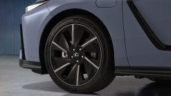 Lexus ES 500e - Ảnh 6