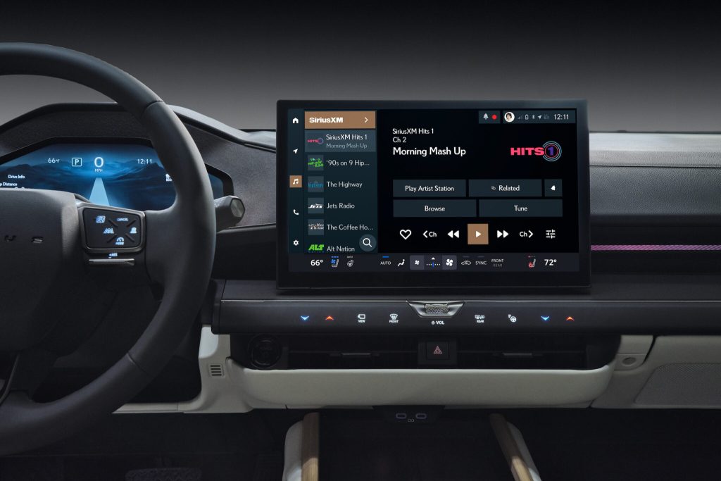 Lexus Interface: Giao diện Lexus thiết lập tiêu chuẩn mới 3 Lexus Interface SXM 360L 2048x1365 1