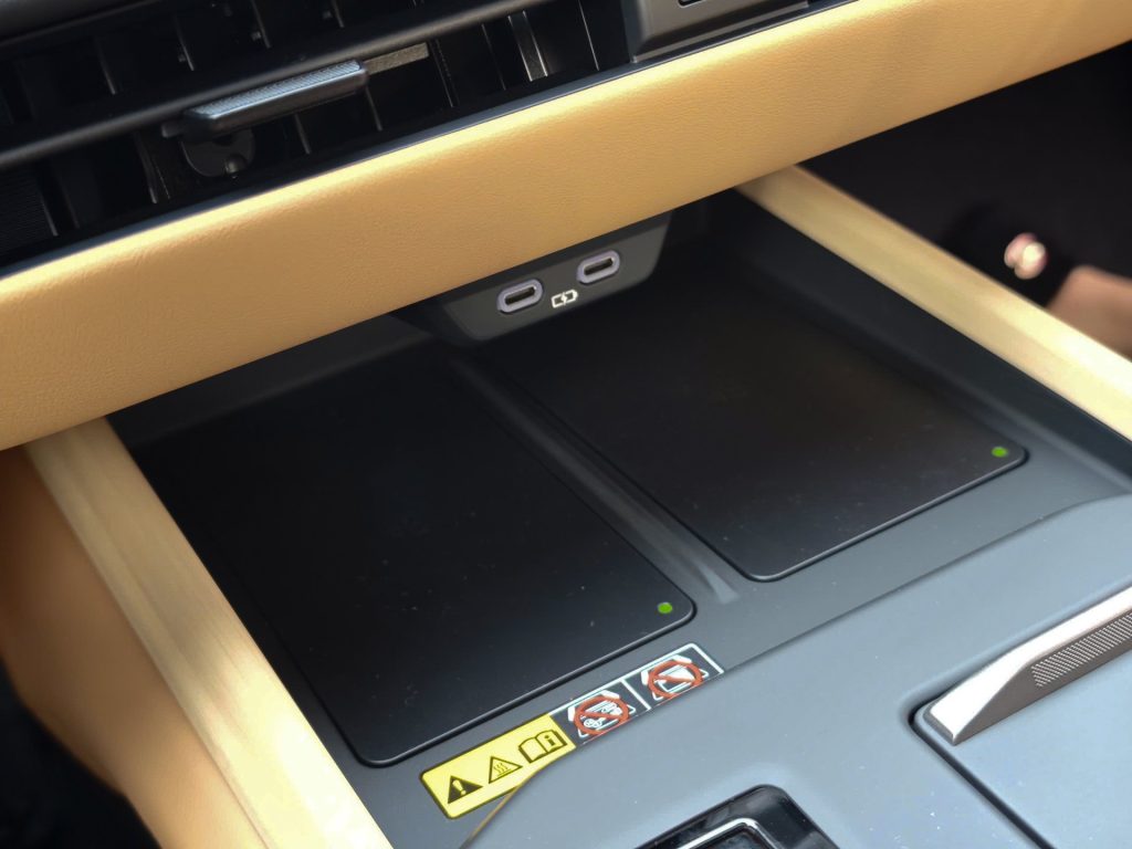 Lexus ES 500e Sonic Titanium 1J7 Lexuscentersaigon9